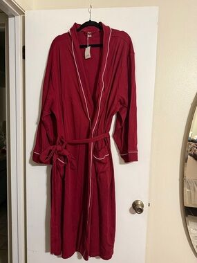 Men’s dark red robe